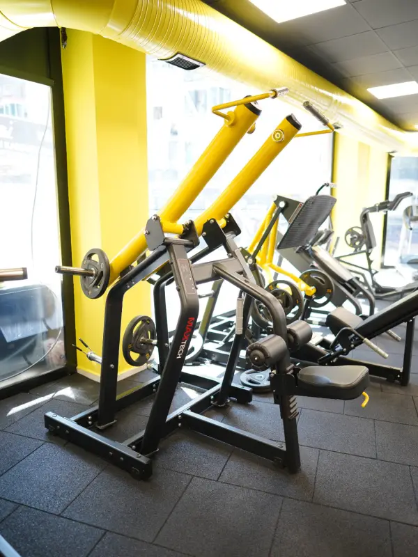 Torbalı Fitness Salonu Serbest Ağırlık Alanı