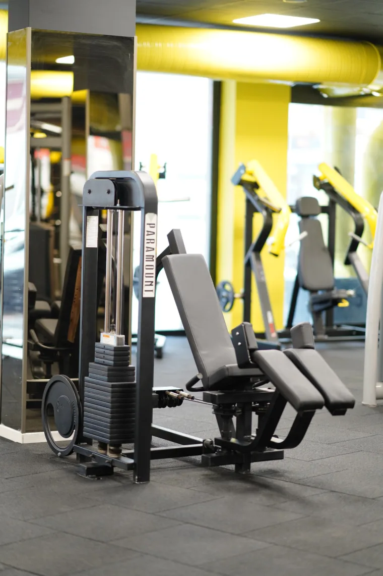 Özkan GYM Club kardiyo alanı